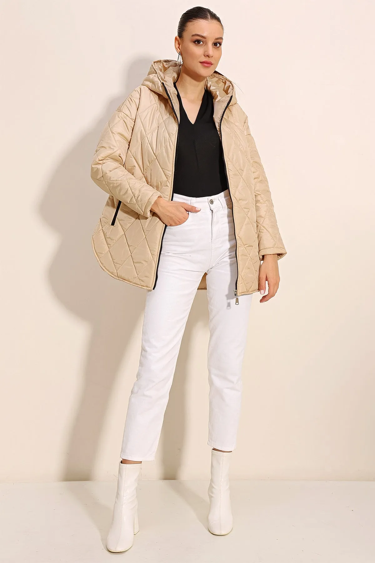 BGD Women Hooded Quilted Jacket - Beige - Avondale