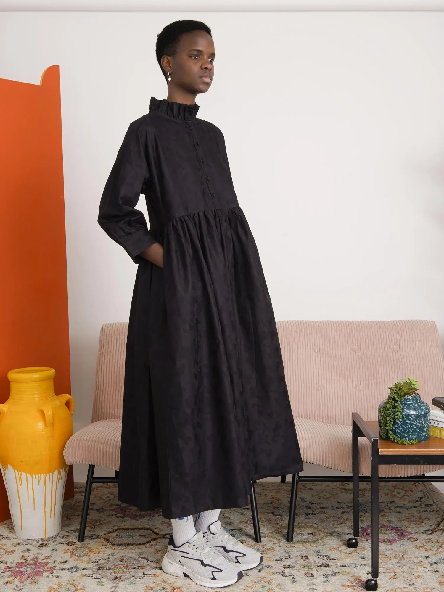 Doyin Black Midi Dress