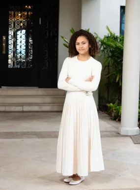 skirt pleated with side buckles - cream