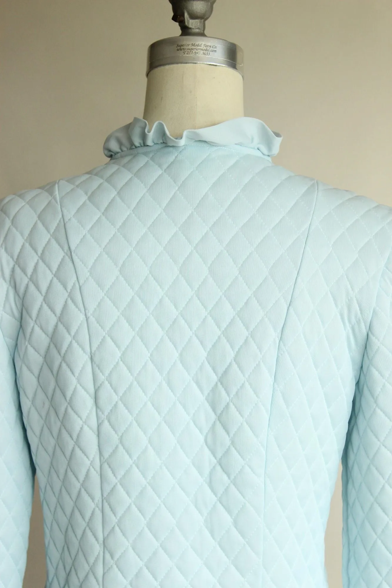Vintage 1960s Saramae Lingerie Blue Quilted Bed Jacket