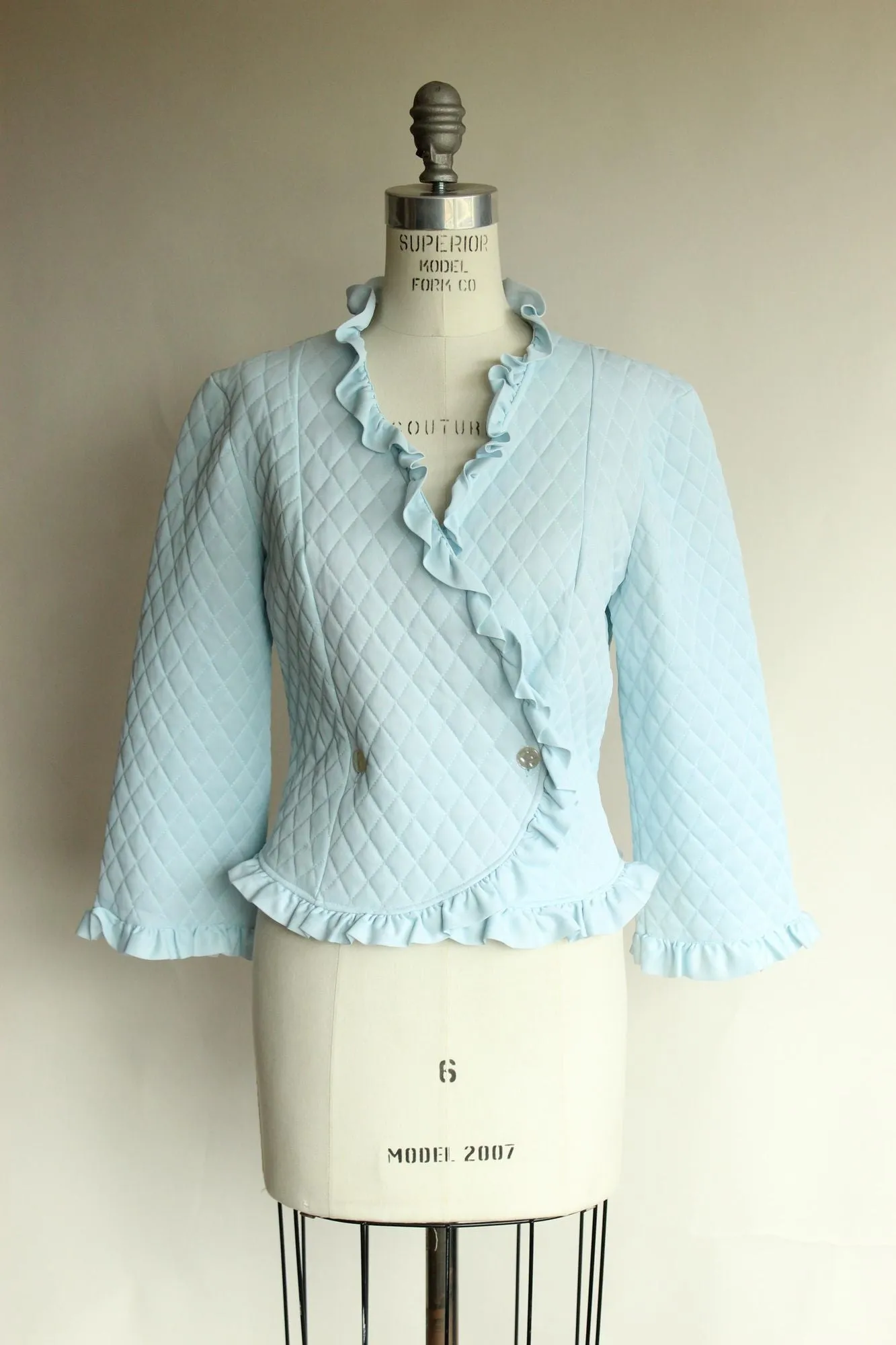 Vintage 1960s Saramae Lingerie Blue Quilted Bed Jacket