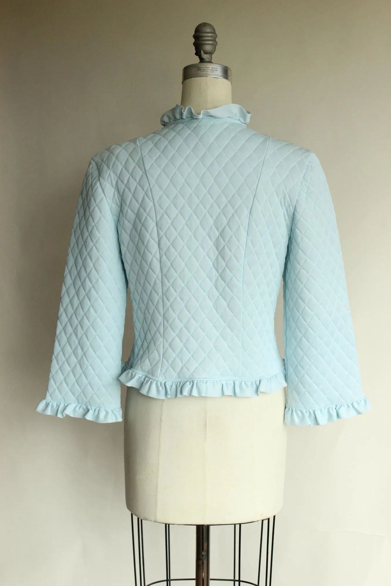 Vintage 1960s Saramae Lingerie Blue Quilted Bed Jacket